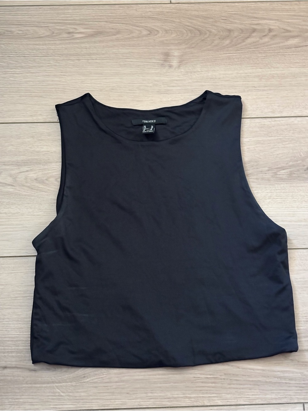 Forever 21 Black Sleeveless Crop Tank